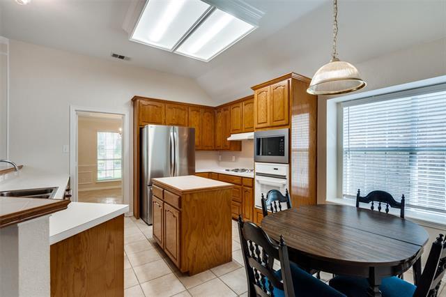Photo - 6302 Hidden Springs Ln