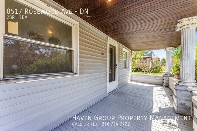 Photo - 8517 Rosewood Ave Unit DN