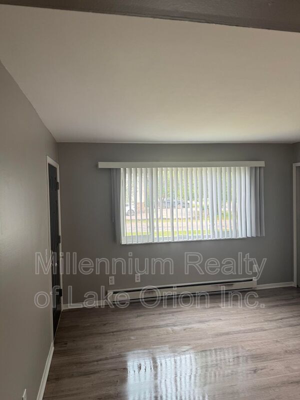 Photo - 80 Myron St Unit #2