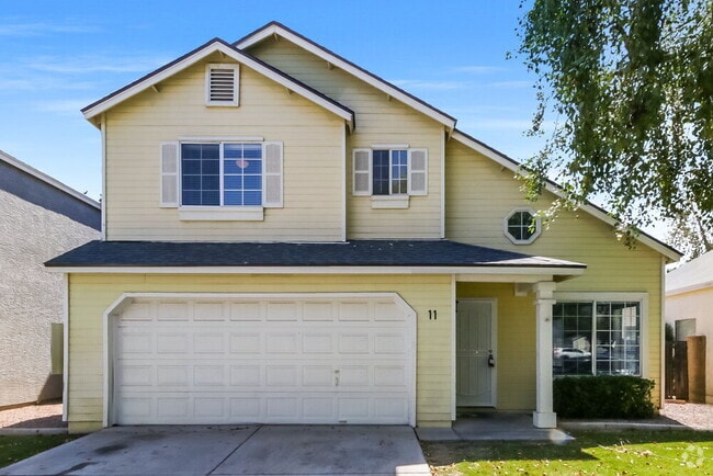 Building Photo - 441 S Maple Rental