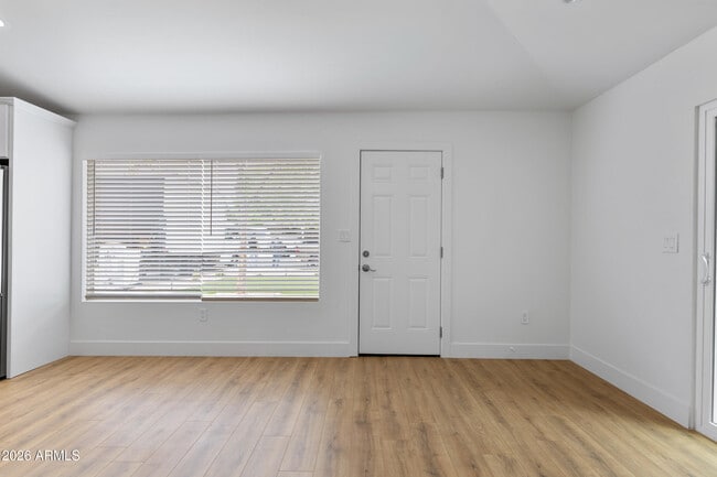 Photo - 2044 S Forest Ave