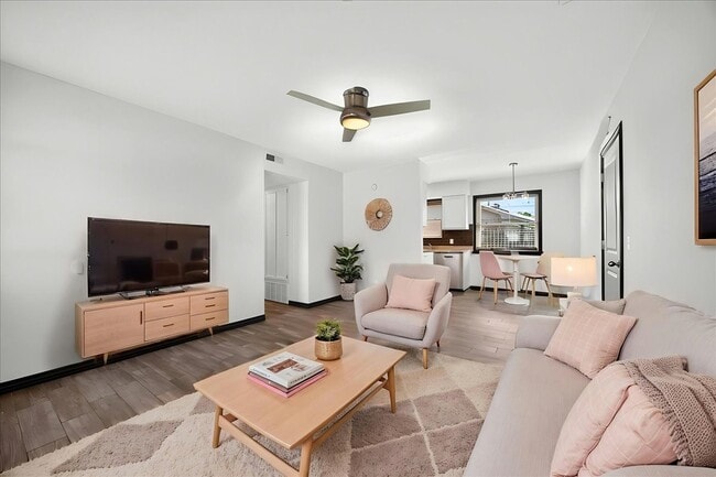 Photo - 2508 Purdue Cir