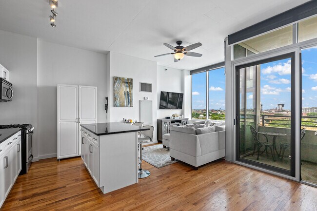 Photo - 1720 S Michigan Ave Unit 914