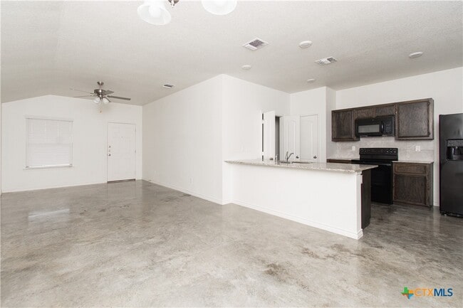 Photo - 1004 Barbara Jordan St