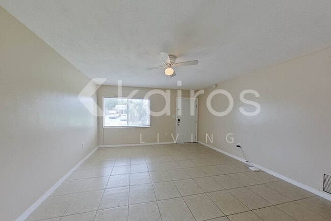 Photo - 2441 Healy Dr