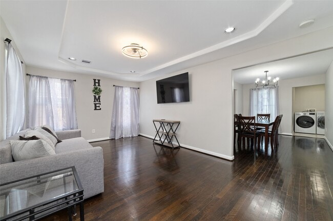 Photo - 617 Frisco St