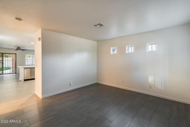 Photo - 8337 W Hughes Dr
