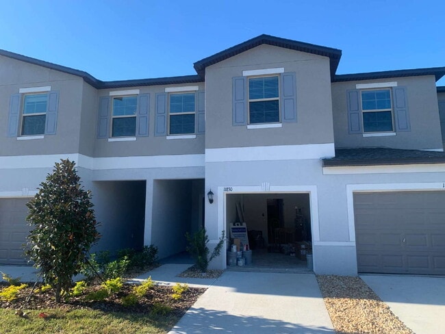 Building Photo - 11830 Dumaine Valley Rd