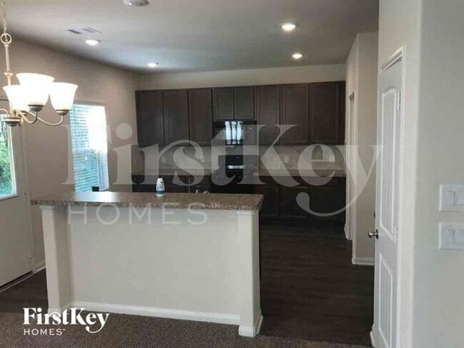 Photo - 6630 Blimp Base Blvd