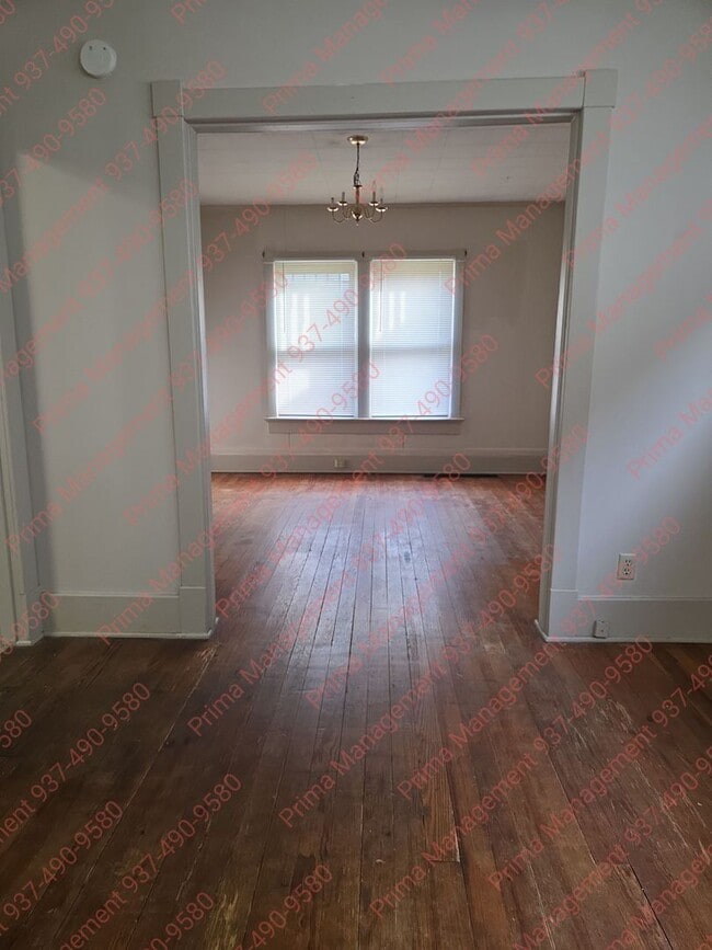 Photo - Great 2 bedroom w/detached garage near UD and Miami Valley Hospital!