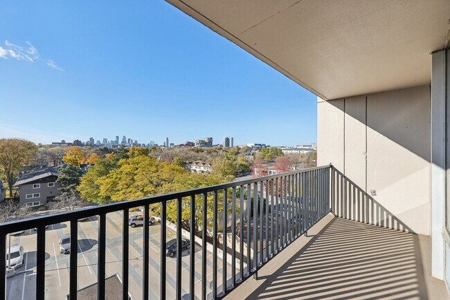Thornton Place Apartments