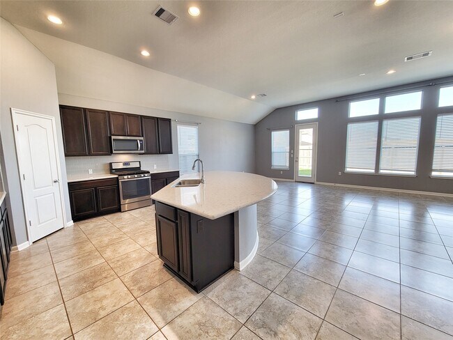 Photo - 1618 Cintola Ln