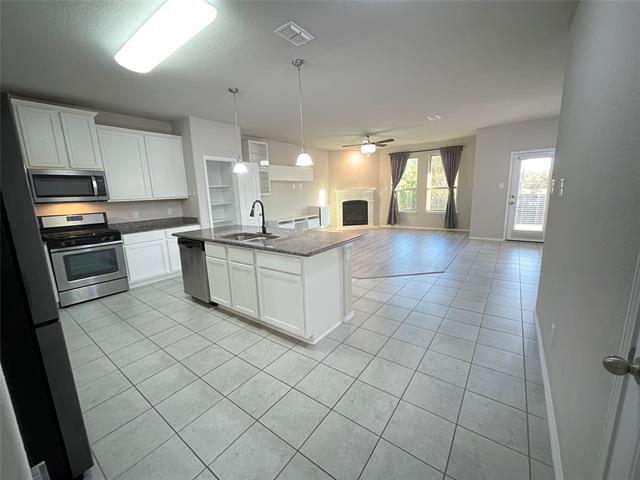 Photo - 1724 Lone Lynx Wy