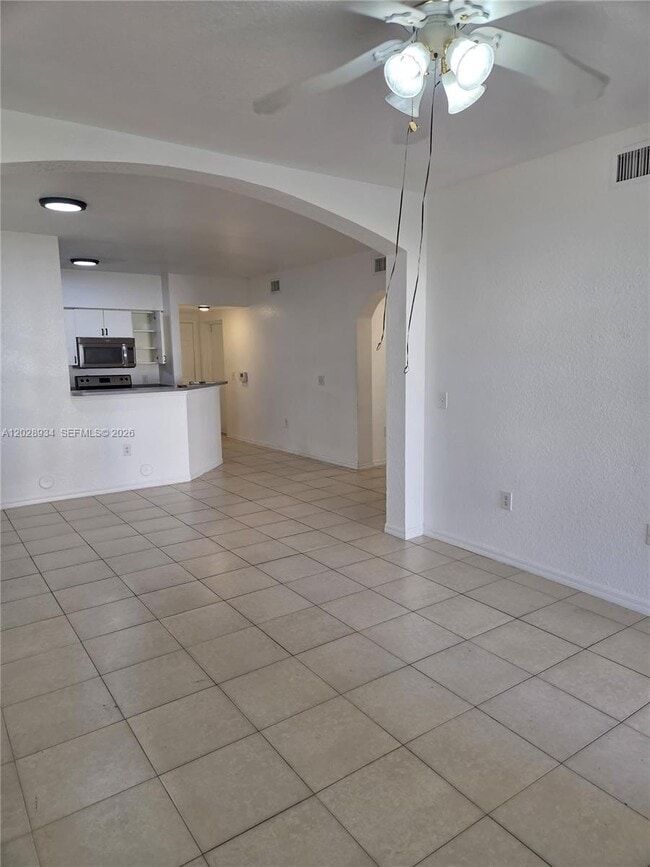 Photo - 1308 Belmont Ln Unit 1308