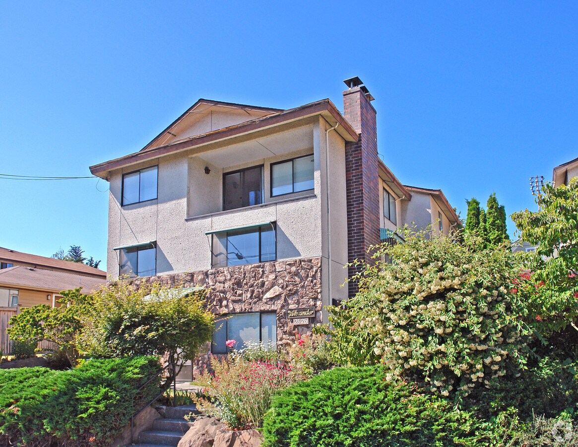 Photo - 2626 59th St