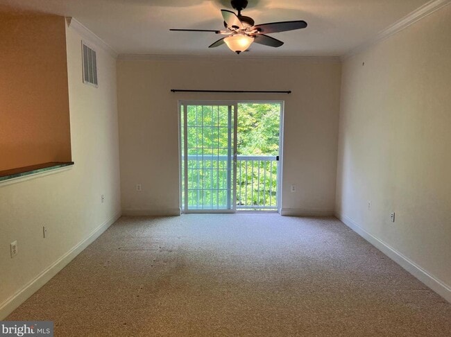 Photo - 4806 Mantlewood Way Unit 203