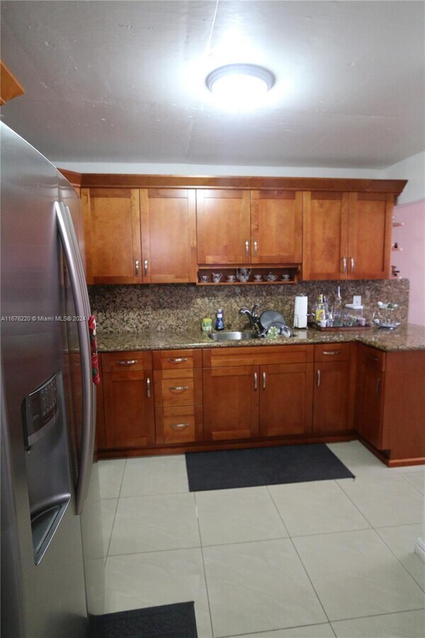 Photo - 18250 Mediterranean Blvd Unit 3