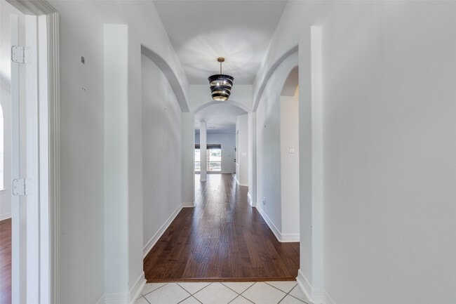 Photo - 11614 Aucuba Ln