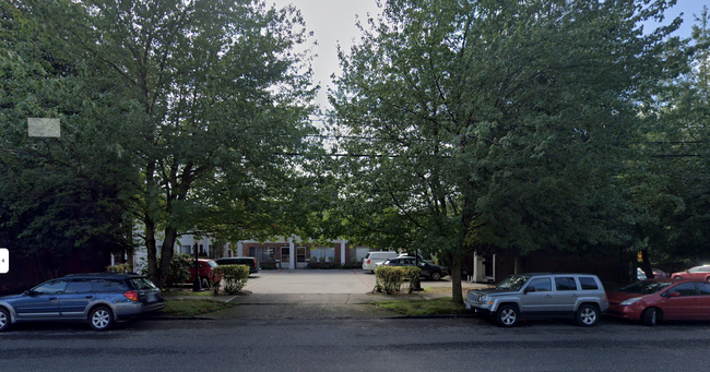 Photo - 5204 NE Glisan St Apartments Unit 5230