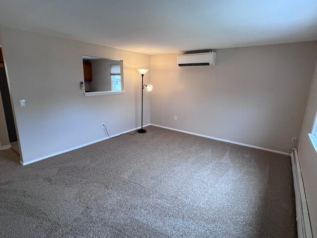 Livingroom - 119 E Alhambra Ave Unidad 119 E Alhambra Ave