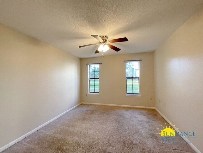 Photo - Great 3BR Townhome in Shalimar!