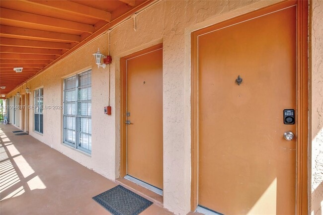 Photo - 7241 Miami Lakes Dr Unit D14