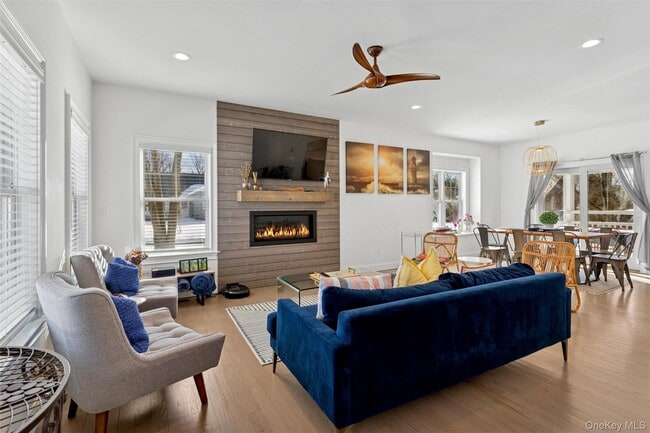 Photo - 1510 Maple Ln