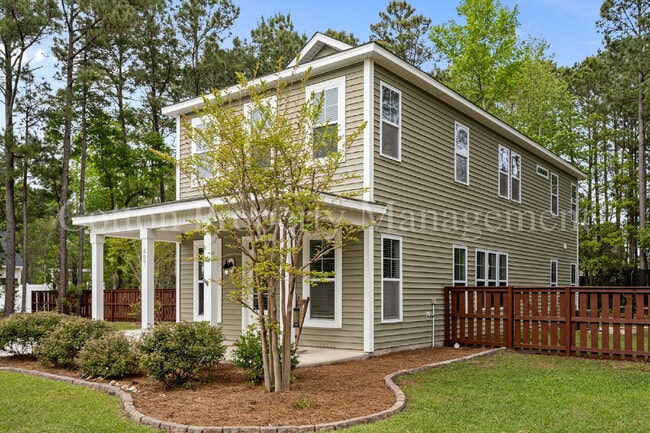 Photo - 807 Dan Owen Dr