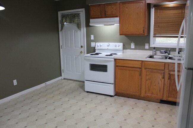 Photo - 541 E Frederick St