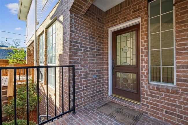 Photo - 12912 Kingsbridge Ln