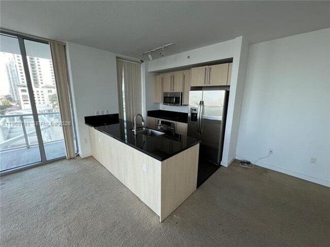 Photo - 79 SW 12th St Unit 79 SW 12th St 1112-S