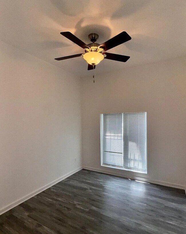 Photo - 503 N Lakewood Ave