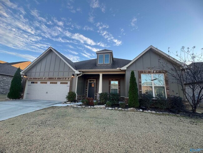 Building Photo - 5006 River Birch Ln