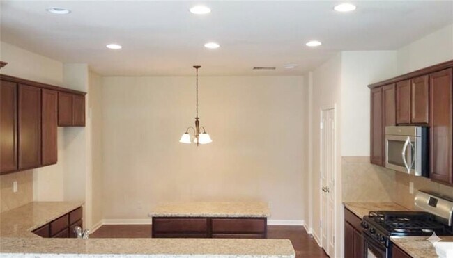Photo - 2690 Gold Creek Ln