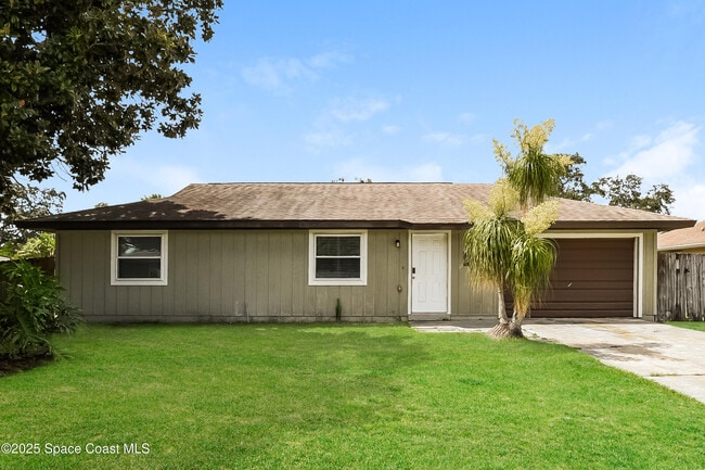 Building Photo - 6730 Bermuda Ave