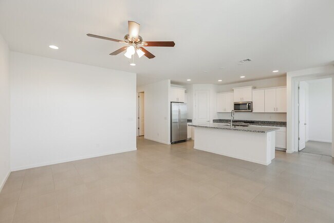 Photo - 10922 S 56th Ln