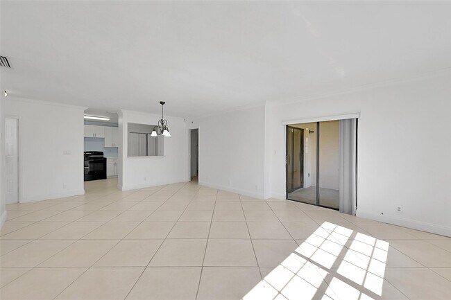 Photo - 12244 Royal Palm Blvd Unit 12244