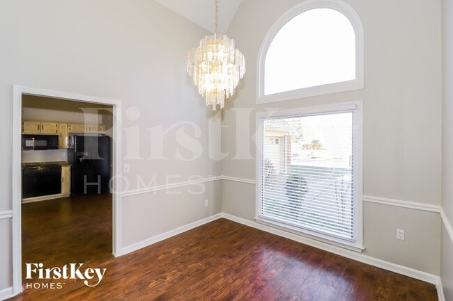 Photo - 7353 Kevinridge Cove W