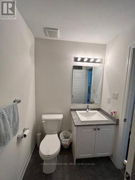 Photo - 221 Vivant St