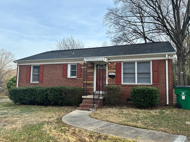 Building Photo - 3942 Tillman Rd