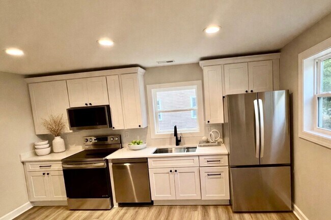 Photo - 603 McPherson St