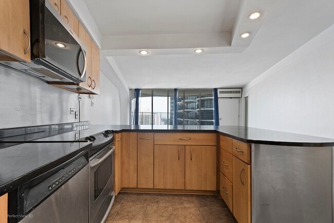 Photo - 300 N State St Unit 4907