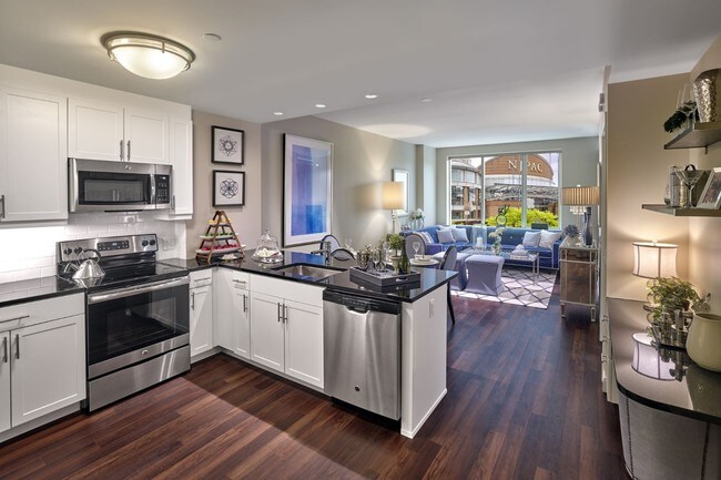 Photo - One Theater Square