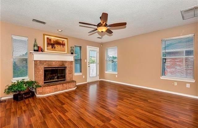 Photo - 6801 Windward View Dr