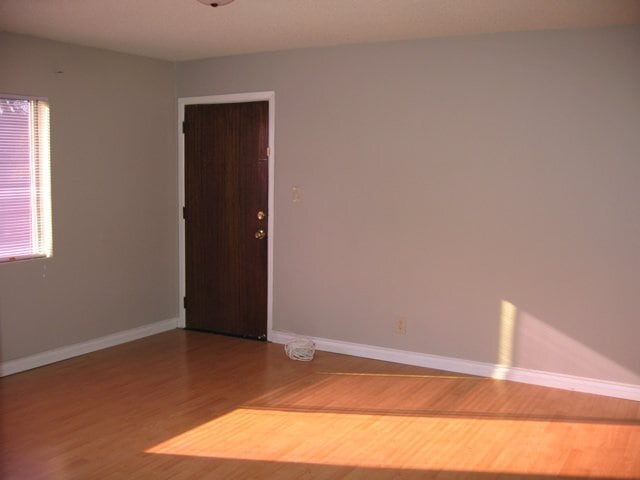Photo - 2711 Bellevue Ave Unidad 5