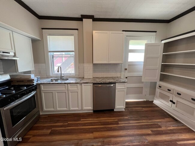 Photo - 1084 Wendell Ave Unit 1