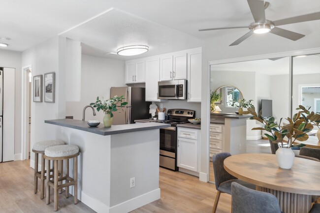 Building Photo - Haven Poway Rental