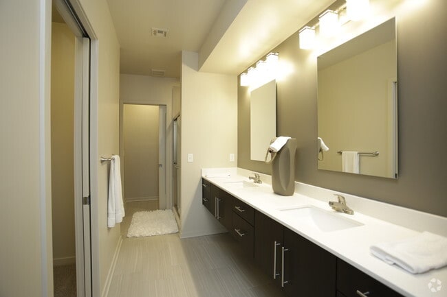 2BR, 2BA - C Unit_1250 SF - InterUrban Lofts