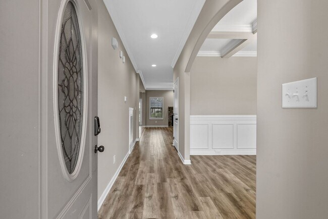 Photo - Pet Friendly Four Bedroom with Bonus!