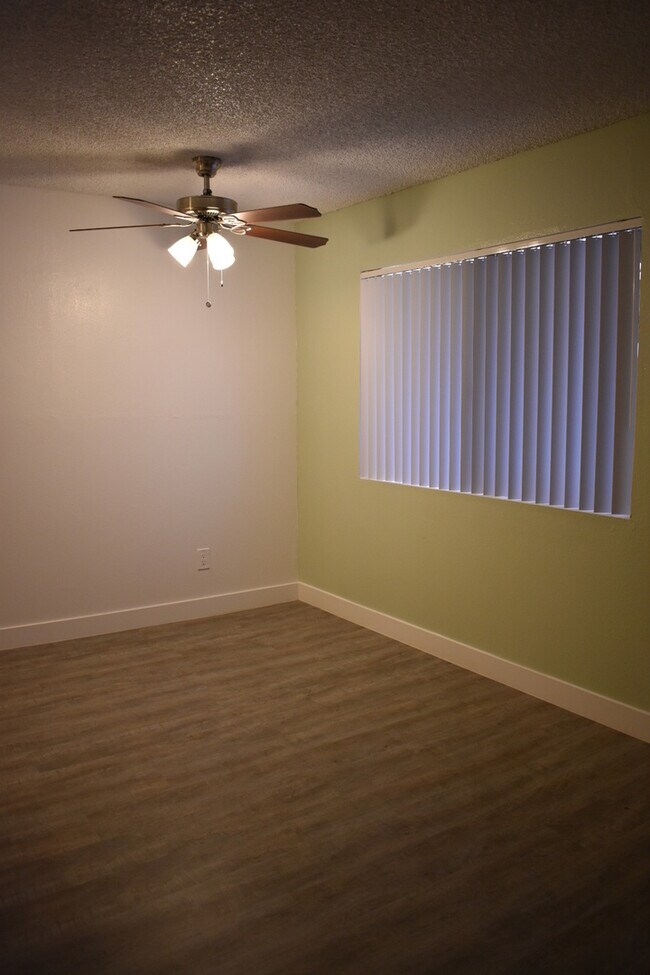 Photo - Cerise (Fountain Villa)